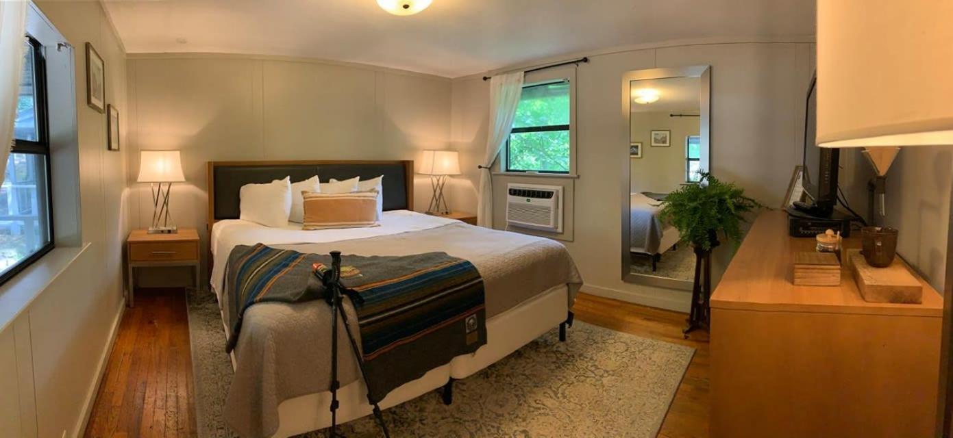 Loblolly Pines Adventure Cabin 2 King Юрика Спрингс Экстерьер фото