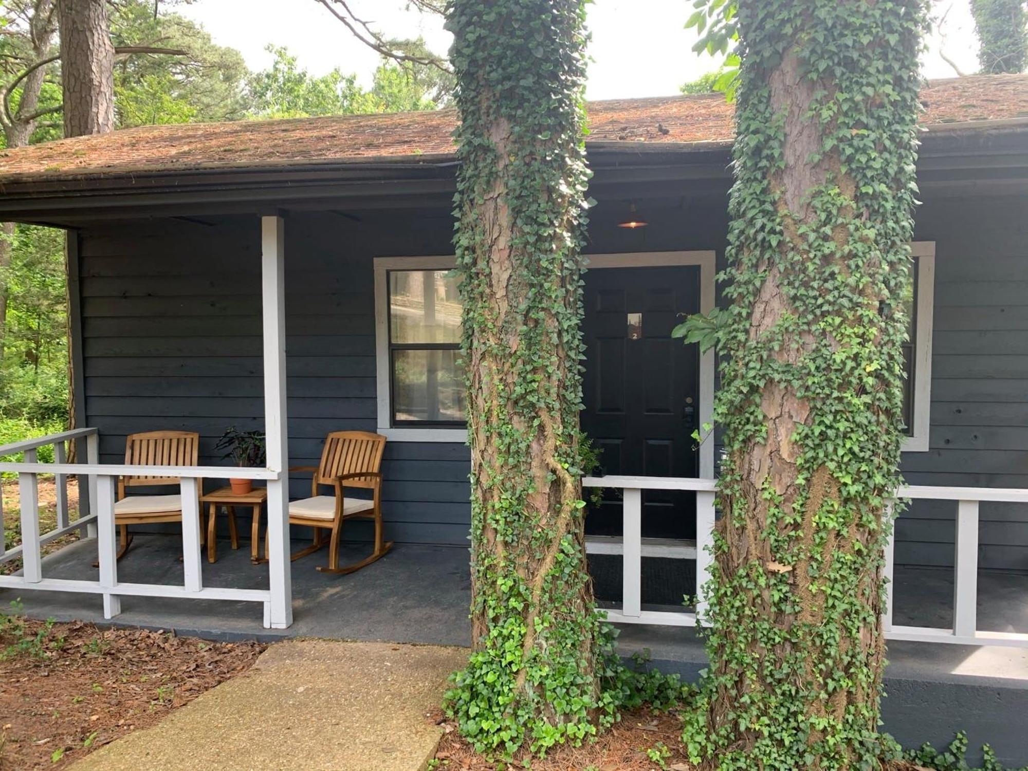 Loblolly Pines Adventure Cabin 2 King Юрика Спрингс Экстерьер фото